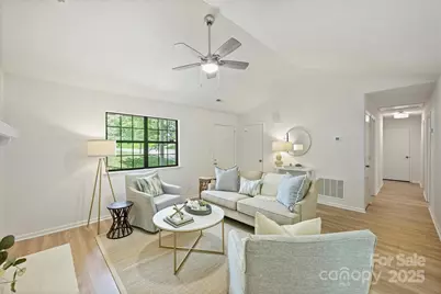 6115 Coltswood Court, Charlotte, NC 28211 - Photo 9