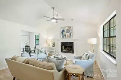 6115 Coltswood Court, Charlotte, NC 28211 - Photo 5