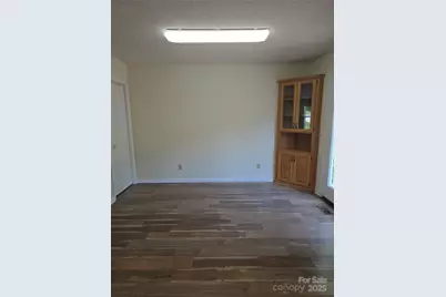 608 Sharon Drive, Statesville, NC 28625 - Photo 7