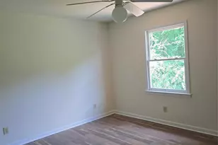 608 Sharon Dr, Statesville, NC 28625 - Photo 11