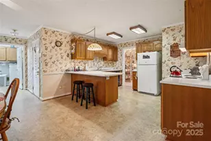 815 La Quinta Ln, Hope Mills, NC 28348 - Photo 9