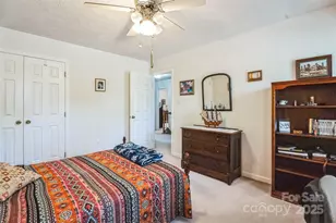 815 La Quinta Ln, Hope Mills, NC 28348 - Photo 17