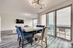 333 W Trade St, Charlotte, NC 28202 - Photo 19