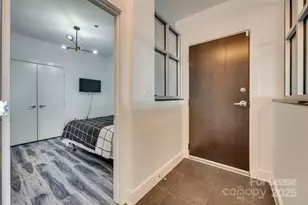 333 W Trade St, Charlotte, NC 28202 - Photo 7