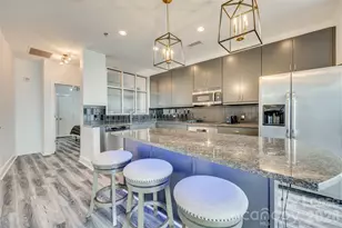 333 W Trade St, Charlotte, NC 28202 - Photo 13