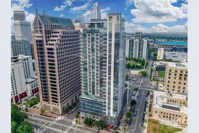 333 W Trade Street #1802, Charlotte, NC 28202 - Photo 37