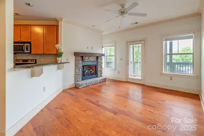 9 Kenilworth Knolls #211, Asheville, NC 28805 - Photo 7