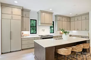 7011 Chateau Bordeaux Ln, Charlotte, NC 28270 - Photo 5