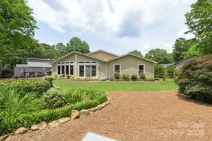 7164 Moss Point Dr, Charlotte, NC 28277 - Photo 43