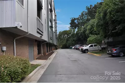 630 Calvert Street #1110, Charlotte, NC 28208 - Photo 23