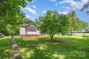 422 Wilson St, Mount Holly, NC 28120 - Photo 21