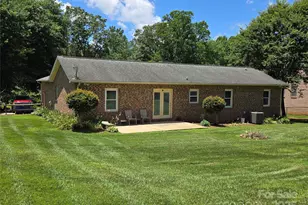 5238 Bethel Church Rd, Hickory, NC 28602 - Photo 5