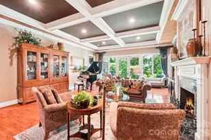 229 N Church St, Charlotte, NC 28202 - Photo 1