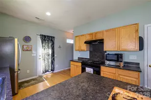 1226 Rising Oak Dr, Charlotte, NC 28206 - Photo 13