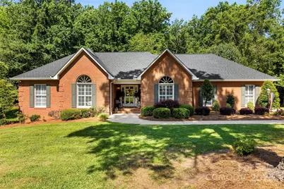 600 Queens Road, Cherryville, NC 28021 - Photo 1