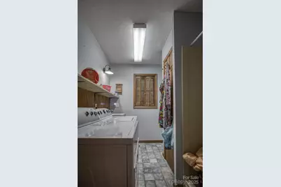 665 Will Robbins Lane, Newland, NC 28657 - Photo 19