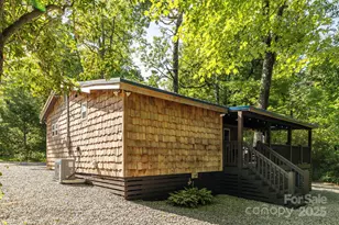 40 Squirrel Ln, Sapphire, NC 28774 - Photo 21