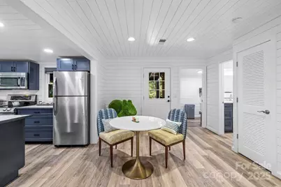 40 Squirrel Lane, Sapphire, NC 28774 - Photo 9