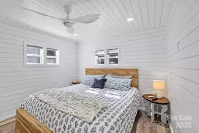 40 Squirrel Lane, Sapphire, NC 28774 - Photo 11