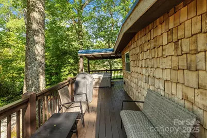 40 Squirrel Lane, Sapphire, NC 28774 - Photo 15