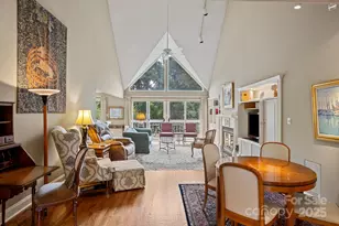 104 Overlook Dr, Flat Rock, NC 28731 - Photo 7