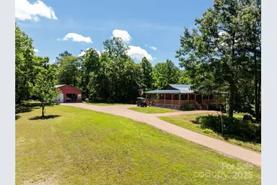 129 Melrose Lake Road, Saluda, NC 28773 - Photo 5