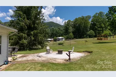 1424 Bear Creek Road, Bakersville, NC 28705 - Photo 23