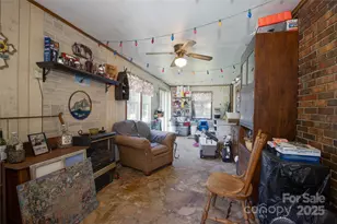 1424 Bear Creek Rd, Bakersville, NC 28705 - Photo 15