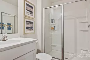 12121 Lady Bell Dr, Charlotte, NC 28278 - Photo 11