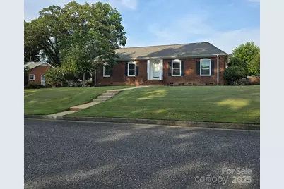 1280 Queensgate Street, Gastonia, NC 28054 - Photo 1
