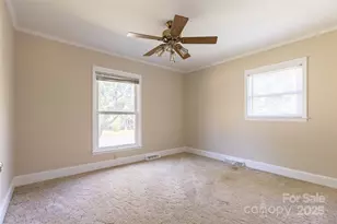 1280 Queensgate St, Gastonia, NC 28054 - Photo 17