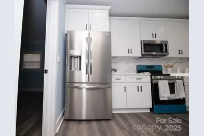 305 E Henry Street, Belmont, NC 28012 - Photo 11