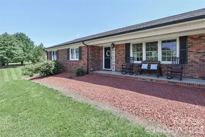 116 Deer Trail Road, Statesville, NC 28677 - Photo 5