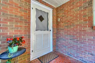 165 Fieldstone Farm Dr, Statesville, NC 28625 - Photo 5