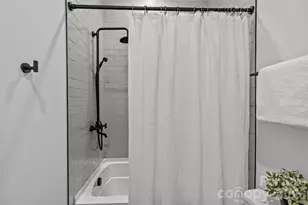 422 Lorna St, Charlotte, NC 28205 - Photo 41