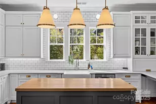 422 Lorna St, Charlotte, NC 28205 - Photo 19