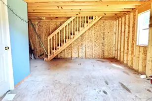 3921 Lake Rd, Charlotte, NC 28269 - Photo 37