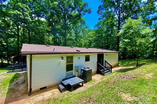 325 Scaley Bark Dr, Salisbury, NC 28147 - Photo 5