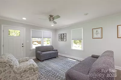 111 Berry Street, Chester, SC 29706 - Photo 3