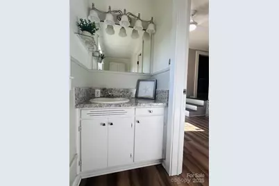 2202 16th Avenue NE, Hickory, NC 28601 - Photo 23