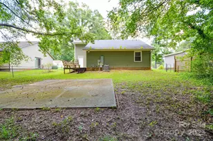 5424 Amado St, Charlotte, NC 28215 - Photo 25