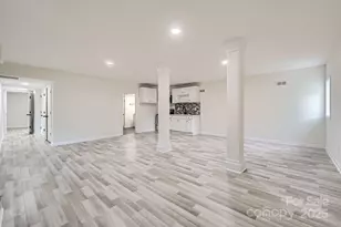 1224 E Woodlawn Rd, Charlotte, NC 28209 - Photo 35