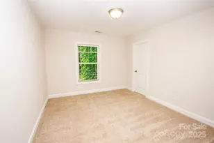 506 Broadway Ct, Statesville, NC 28677 - Photo 11