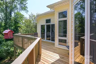 100 Bayberry Way, Hendersonville, NC 28739 - Photo 33