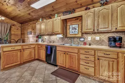 264 Moonbeam Lane, Clyde, NC 28721 - Photo 11