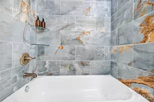 1300 Queens Rd, Charlotte, NC 28207 - Photo 11