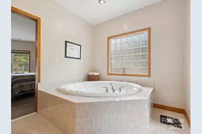 887 Living Waters Drive, Great Falls, SC 29055 - Photo 19