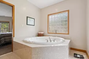 887 Living Waters Dr, Great Falls, SC 29055 - Photo 19