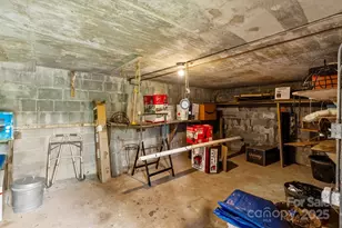 386 Country Club Dr, Canton, NC 28716 - Photo 41