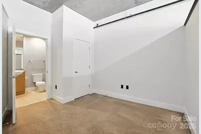 505 E 6th Street #908, Charlotte, NC 28202 - Photo 33